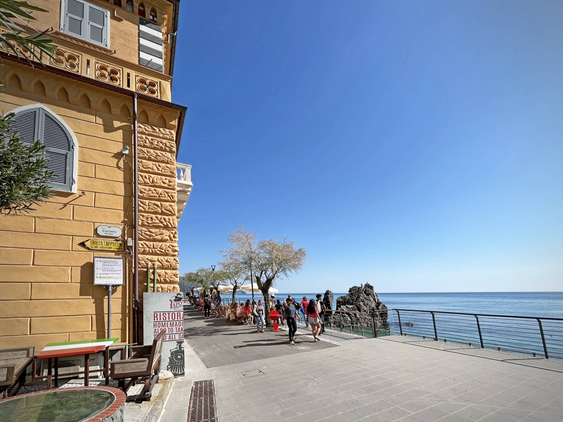 AGAVI HOTEL - Monterosso